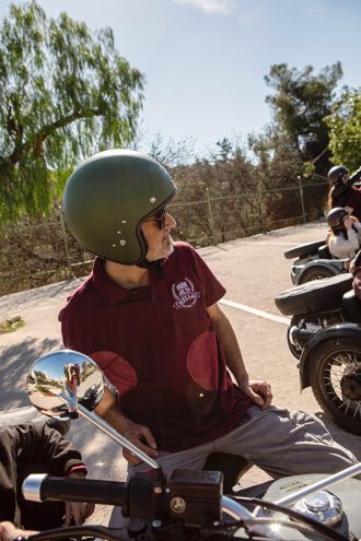 Round of Acropolis - 60' Private Tour in a Vintage Motorcycle Sidecar 31