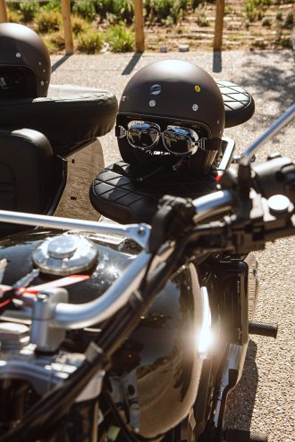 Round of Acropolis - 60' Private Tour in a Vintage Motorcycle Sidecar 25