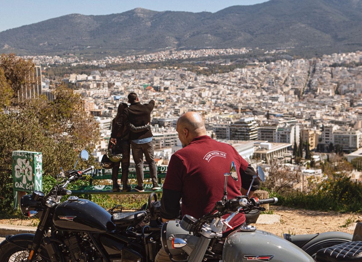 The Hidden Gems – 90 Minutes Private Athens Tour in Retro Sidecar